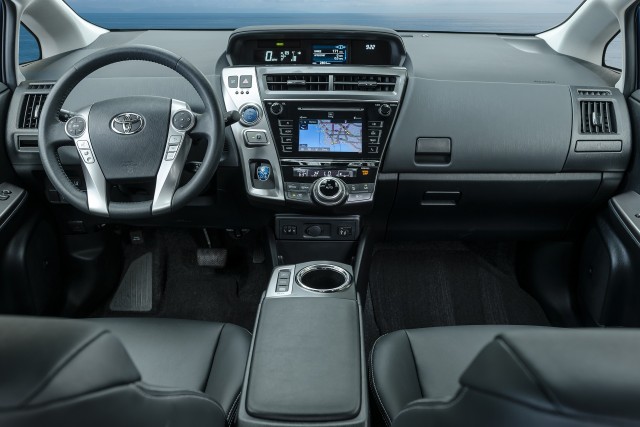 Toyota Prius V 2019 Motavera Com