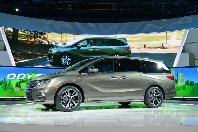 Honda hybrid minivan, SUV, or pickup 