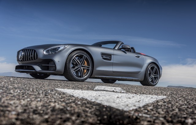 2018 Mercedes-Benz AMG GT Price, Review & Ratings