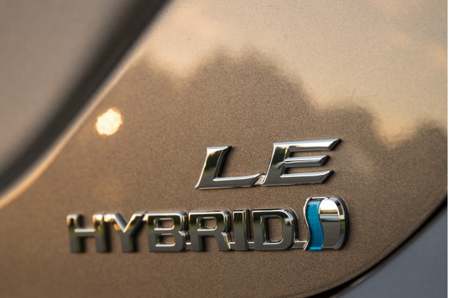 2018 Toyota Camry LE Hybrid
