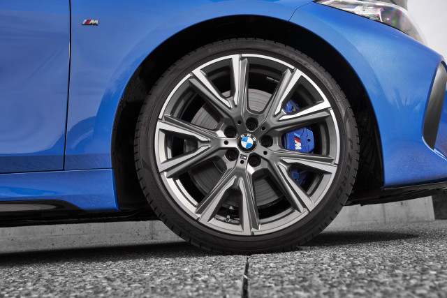 2019 BMW 1-Series hatchback 2019 BMW 1-Series hatchback