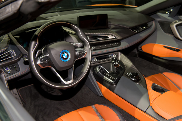 2019 BMW i8 Review, Pricing, and Specs