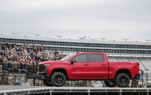 2019 Chevrolet Silverado Pickup Costs 31290 To Start Possibilities