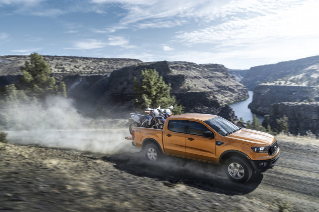 2019 Ford Ranger vs. 2019 Chevrolet Colorado: Compare Trucks