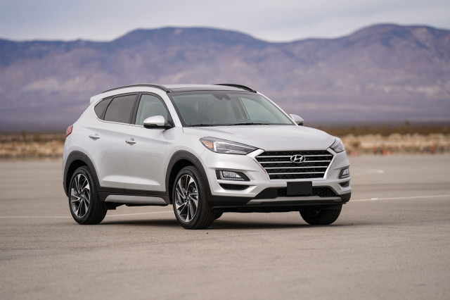  Hyundai Tucson 2019 vs Kia Sportage 2020 - La conexión del automóvil