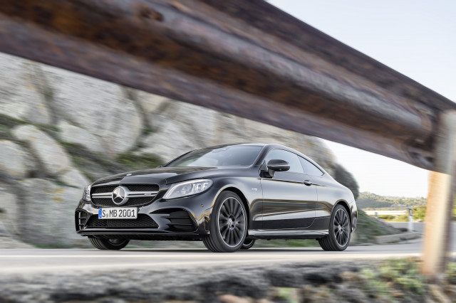 2019 Mercedes-Benz C-Class debuts: seductive tech updates inside and out post image
