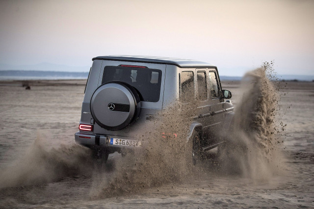 19 Mercedes Benz G550 And Amg G63 First Drive Review Flying Bricks And Off Road Tricks