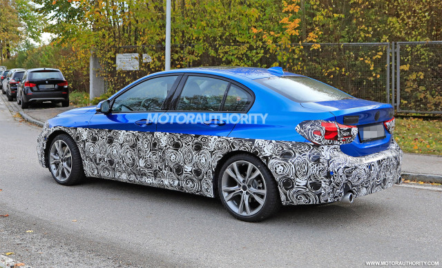 2016 - [BMW] Série 1 Sedan [F52] - Page 9 2020-bmw-1-series-facelift-spy-shots--image-via-s-baldauf-sb-medien_100678072_m