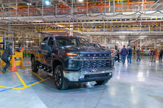 2020 Chevrolet Silverado HD debuts: A heavy lugger among pickup trucks