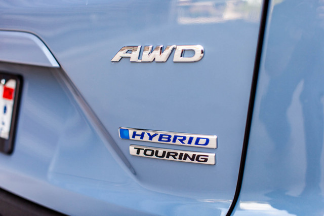 Honda CR-V Hybrid 2020 года