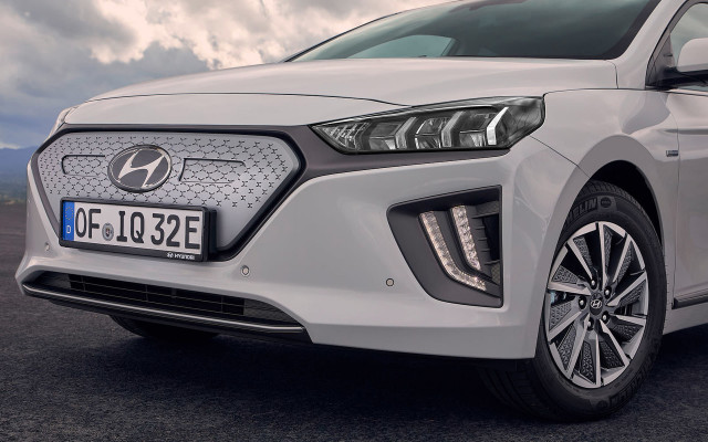 2020 Hyundai Ioniq arrives with more power, range for electric
