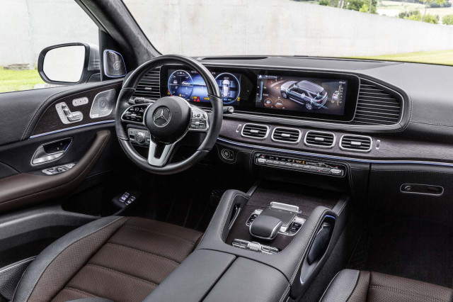 Luxury Suv Rumble In The Rockies 2019 Audi Q8 Vs 2020 Mercedes Benz Gle450