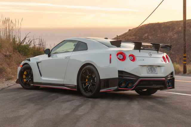 Nissan Gt R Nismo Deep Dive How It S The Fastest Godzilla Ever