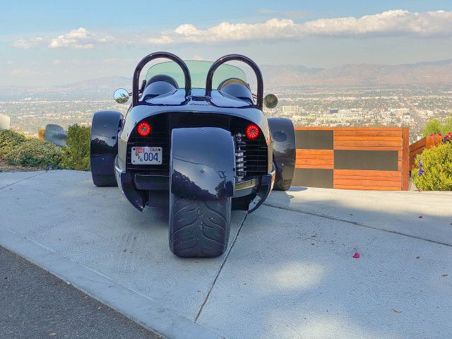 71tc unayjyhqm https www greencarreports com news 1126513 first drive review the 2020 vanderhall edison three wheeler is a fun way to go green