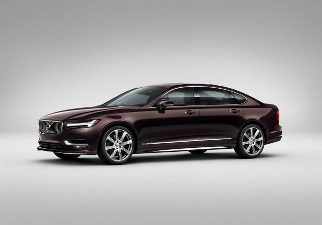 2021 Volvo S90 Recharge Plug-In Hybrid Specs, Price, MPG & Reviews