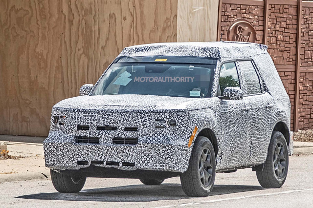 Introducing the Ford Bronco® SUV Family, Off-Road Vehicle