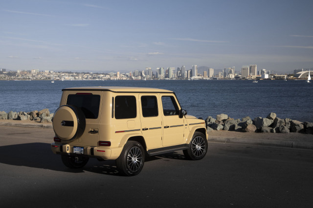 21 Mercedes Benz G Class Review Ratings Specs Prices And Photos The Car Connection