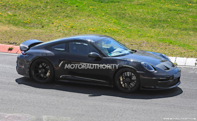 2021 Porsche 911 GT3 Touring spy shots - Photo credit: S. Baldauf/SB-Medien