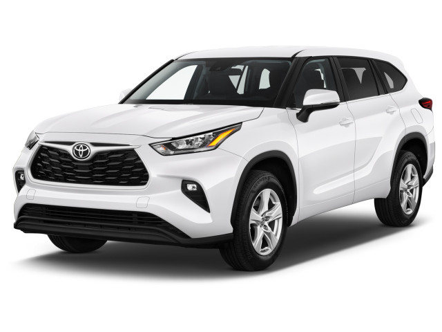 2021 Toyota Highlander LE FWD (Natl) Angular Front Exterior View
