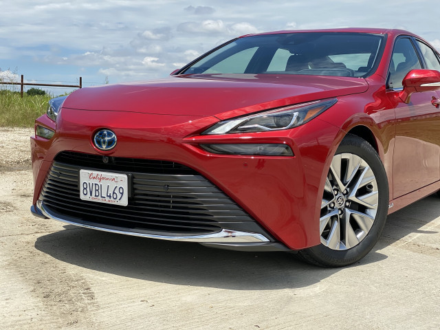 New And Used Toyota Mirai Prices Photos Reviews Specs The Car Connection