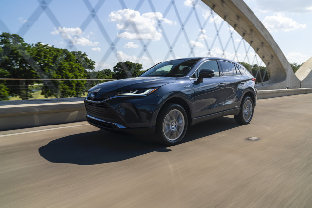 First drive: 2021 Toyota Venza boasts a Lexus feel and hybrid efficiency