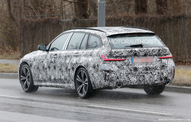 Afwezigheid bod Op de kop van 2023 BMW 3-Series Touring spy shots: Updated wagon spied