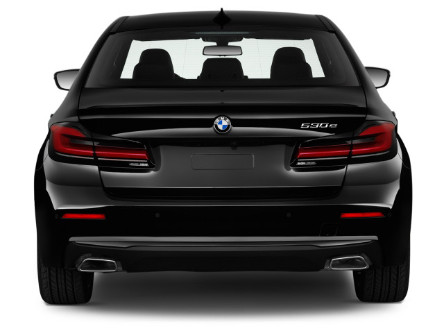 2023 BMW 5-Series Review: Prices, Specs, and Photos - The Car Connection