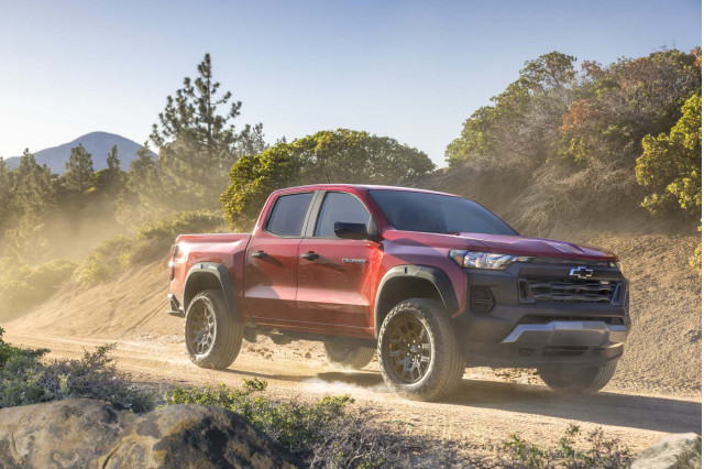 2023 Chevy Colorado Work Truck Price New And Used Chevrolet Colorado Chevy Prices Photos Reviews Specs The Car Connection