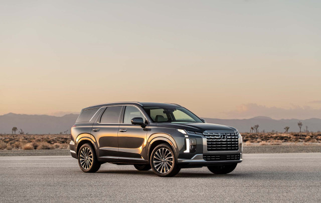 2023 Hyundai Palisade Review, Ratings, Specs, Prices, and Photos - The Car  Connection