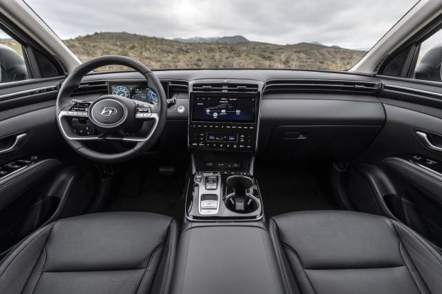 2023 Hyundai Tucson Plug-In Hybrid Interior