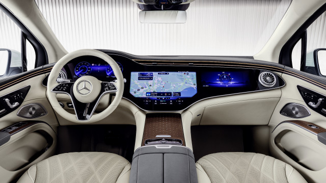 2023 Mercedes-Benz EQS SUV