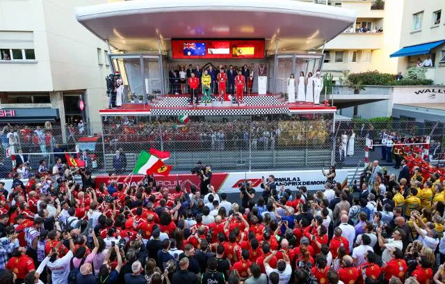 Programme Officiel Du Grand Prix De Monaco 2024 - Édition Historique Victoire Charles Leclerc - F1