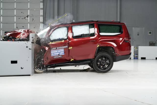 Are big SUVs safer? Wagoneer excels; Expedition, Tahoe falter 