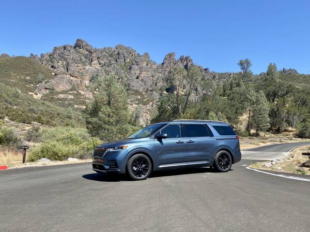 2024 Kia Carnival road trip