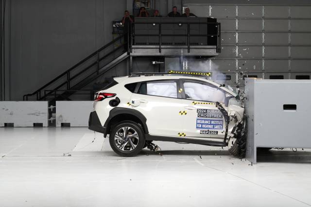 2024 Subaru Crosstrek's IIHS crash test results