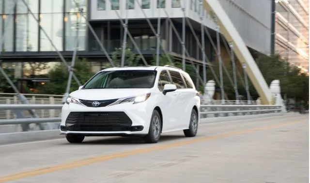 2024 Toyota Sienna