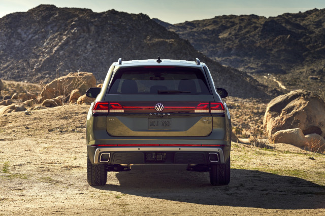 2024 Volkswagen Atlas Review: Prices, Specs, and Photos - The Car Connection