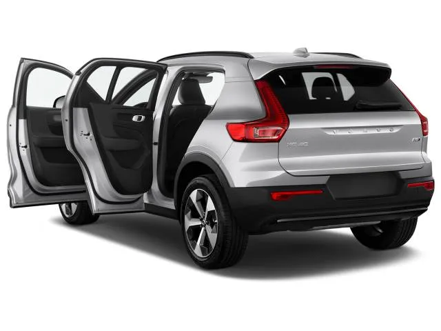 2024 Volvo XC40 Review: Prices, Specs, and Photos - The Car Connection