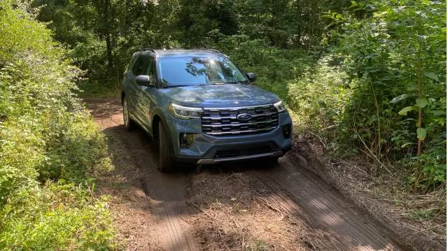 2025 Ford Explorer