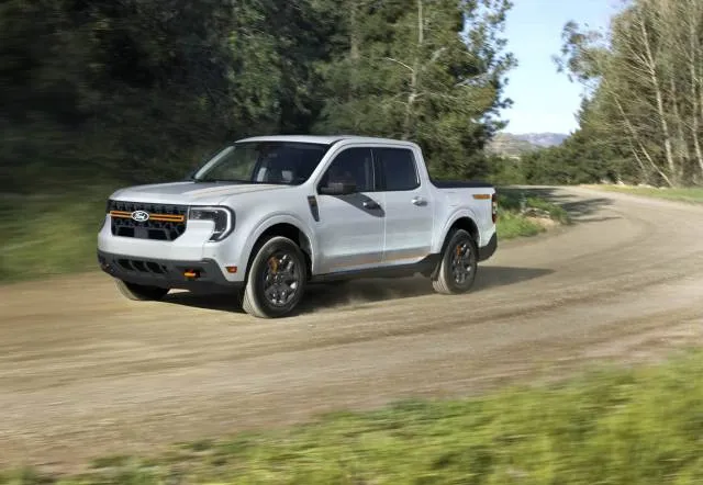 Ford Maverick vs. Ranger: Compare Pickup Trucks