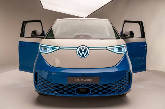 2025 VW ID.Buzz Brings The Bus Back To The US - Auto Recent