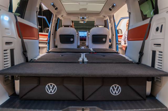 Vw Id Buzz Electric Van Gets Rows Awd In Us Version