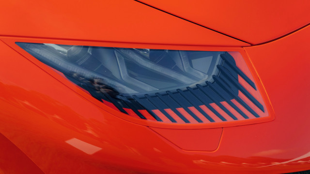 7X Design's latest project is a coach-built Italian supercar packing ...