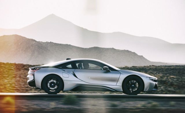 2019 BMW i8