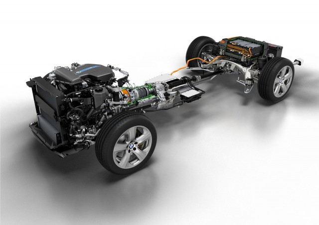BMW X5 eDrive plug-in hybrid prototype BMW X5 eDrive plug-in hybrid prototype