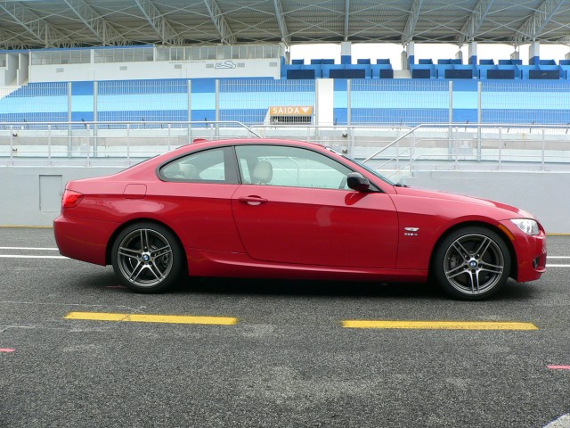 2011 BMW 335is Coupe