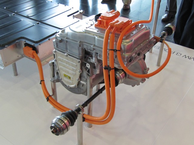 2014 bmw i3 electric car motorcycle engine as range extender