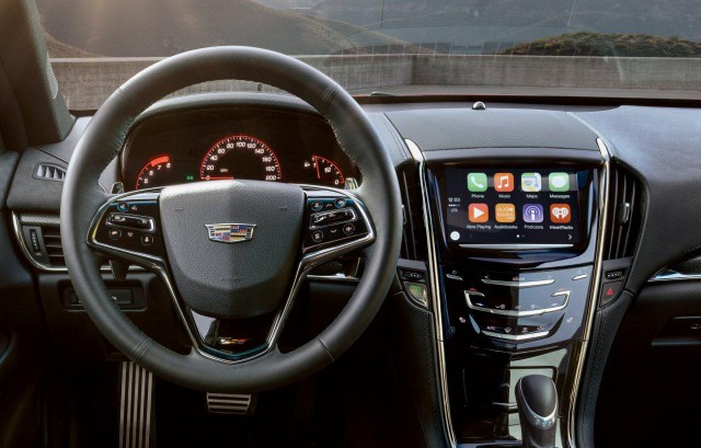 Cadillac CUE With Apple CarPlay
