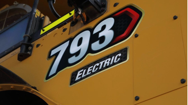 Caterpillar 793 electric mining truck prototype