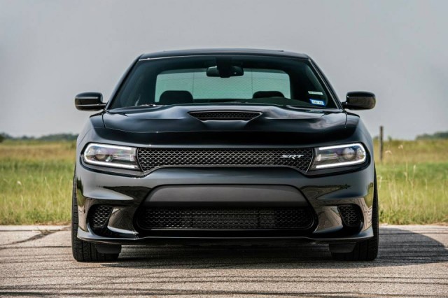 2015 Dodge Charger SRT Hellcat by Hennessey Performance